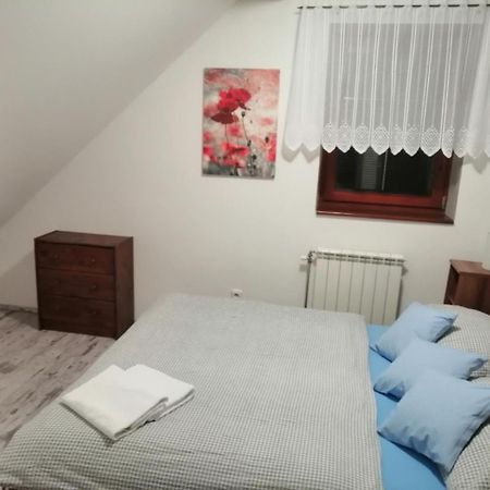 Apartment Zelezny Hrozen Valtice Luaran gambar