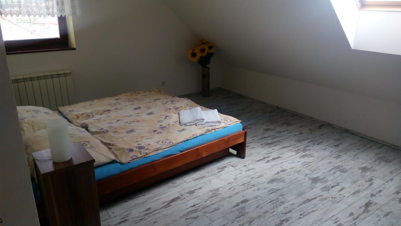 Apartment Zelezny Hrozen Valtice Luaran gambar